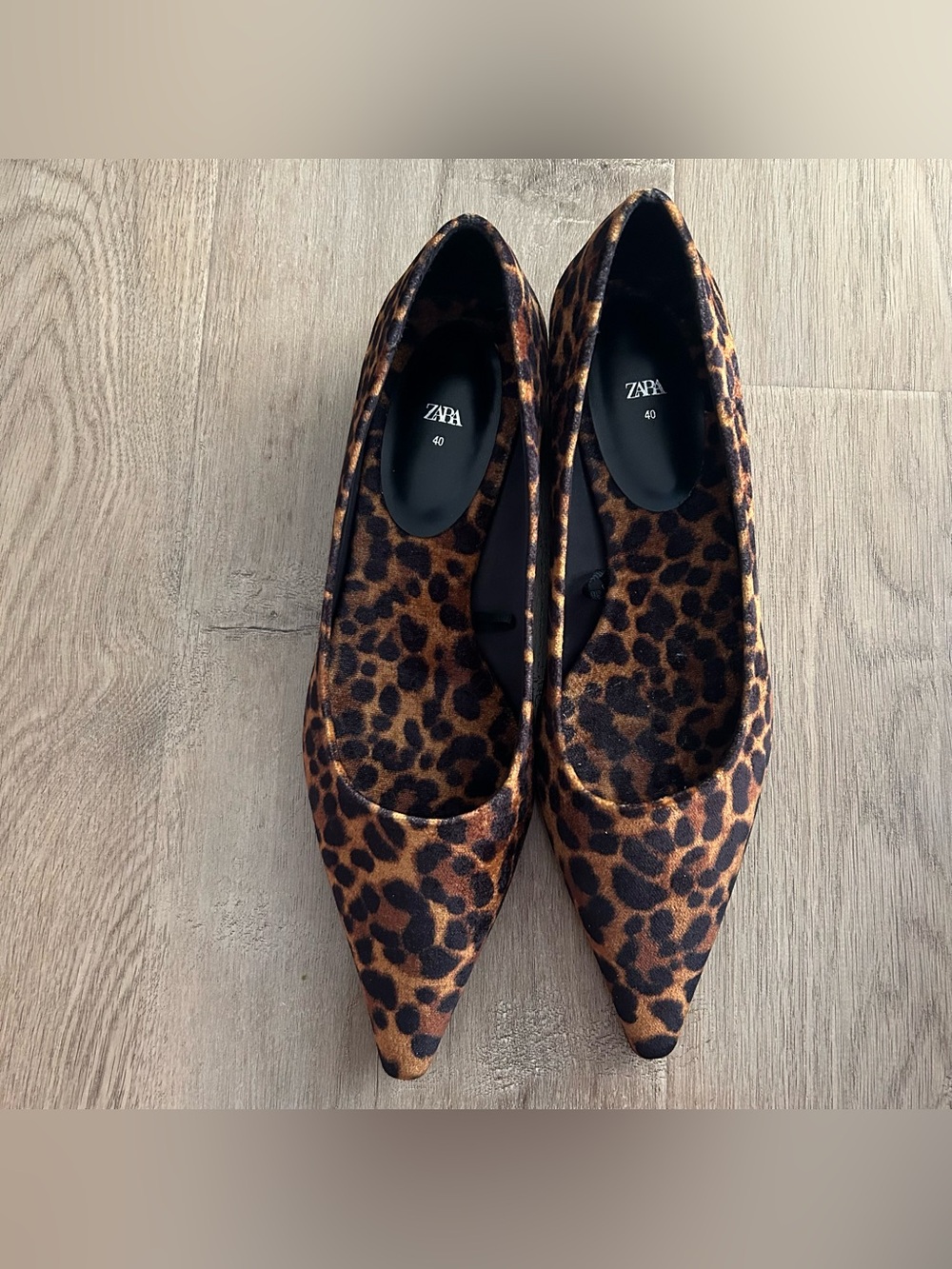 Zara Leopard Print Pointy Toe Flats